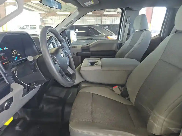 2016 Ford F-150 XL SuperCab Pickup – Stock #0024