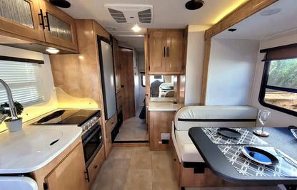 2020 COACHMEN RV Prism Elite 24EE – Stock #consign2