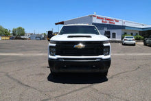2025 Chevrolet Silverado 3500 HD Work Truck Crew Cab & Chassis – Stock #0013