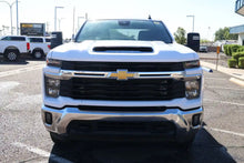 2025 Chevrolet Silverado 2500 HD LT Crew Cab – Stock #0047