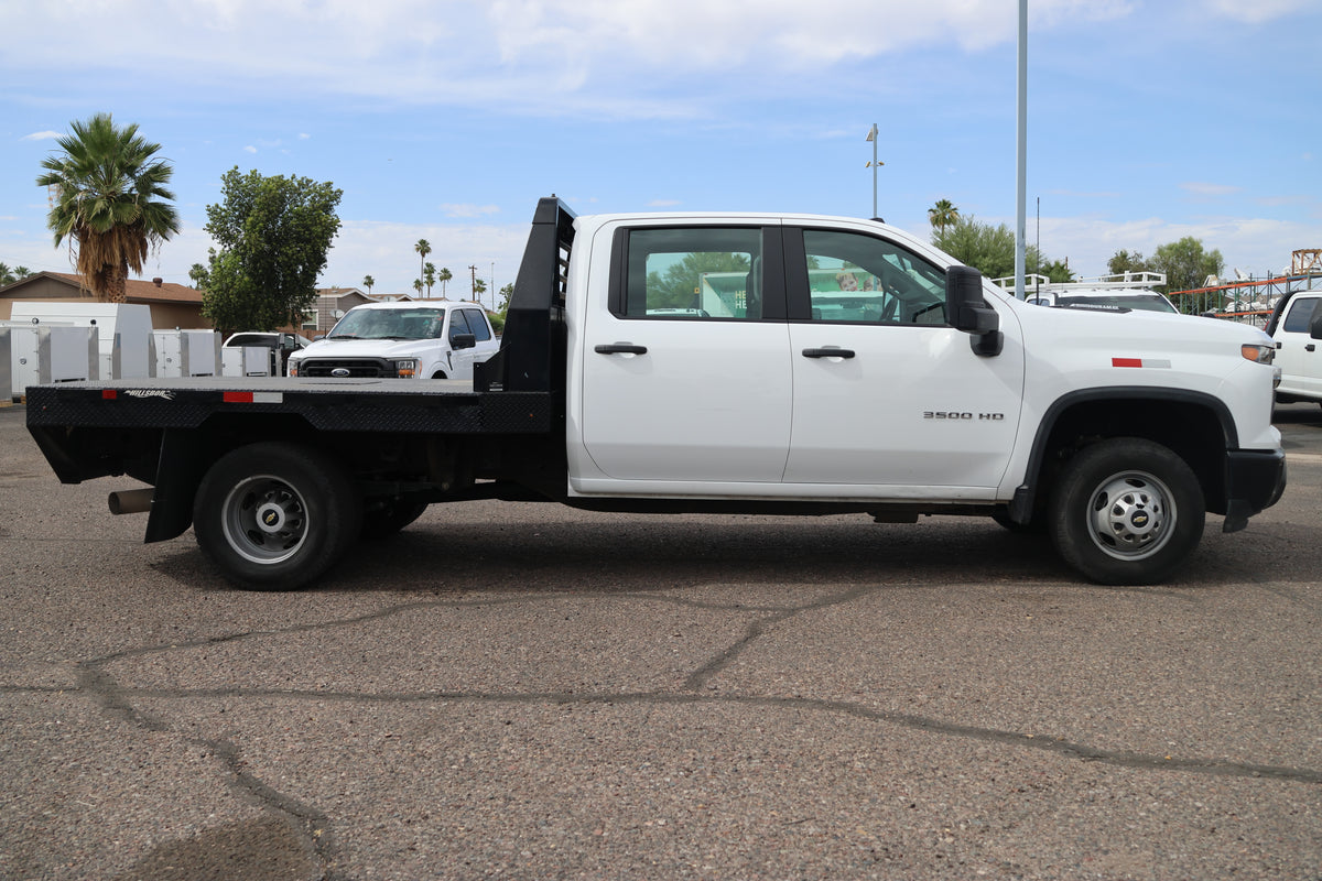 2025 Chevrolet Silverado 3500HD Work Truck Diesel Flatbed – Stock #0012