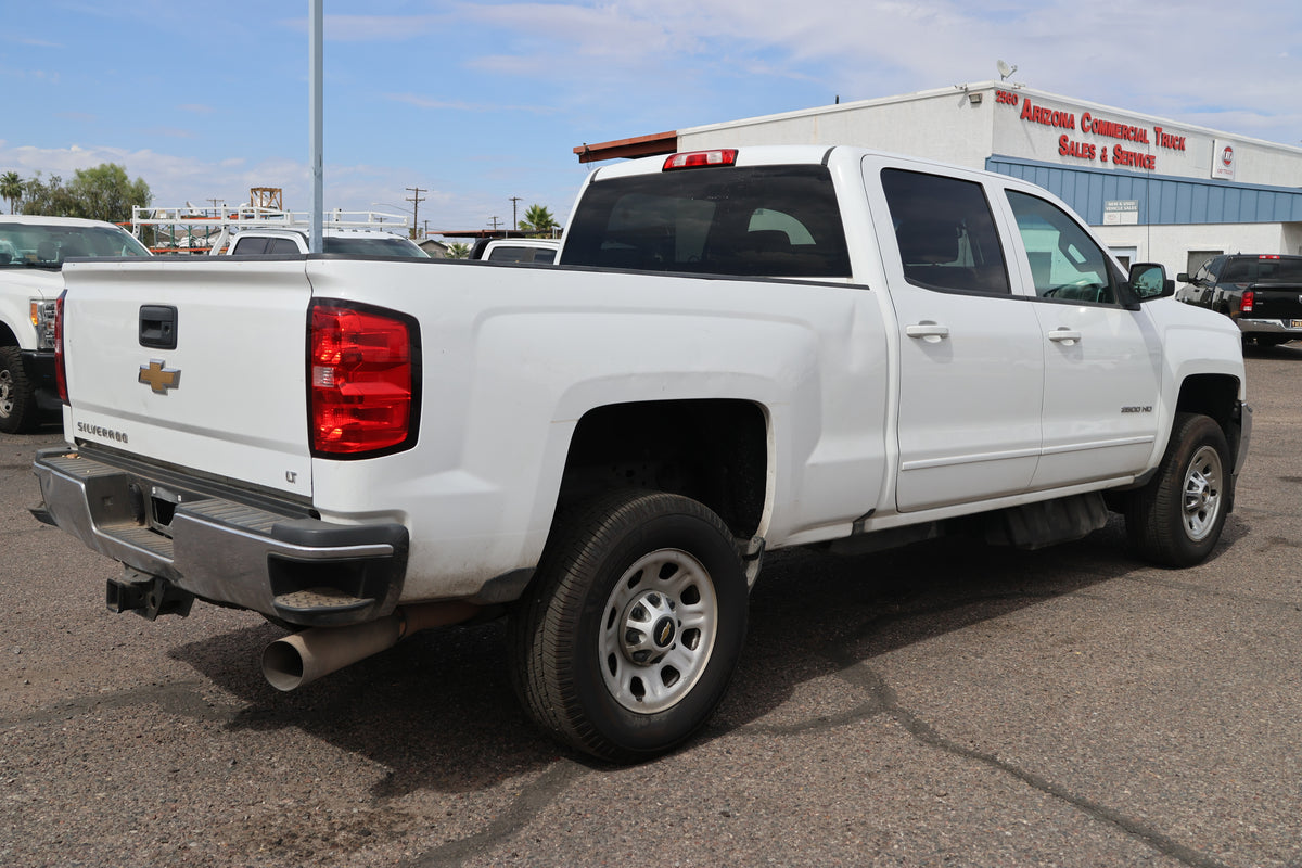 2018 Chevrolet Silverado 2500HD LT Diesel Pickup – Stock #0018
