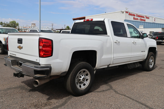 2018 Chevrolet Silverado 2500HD LT Diesel Pickup – Stock #0018