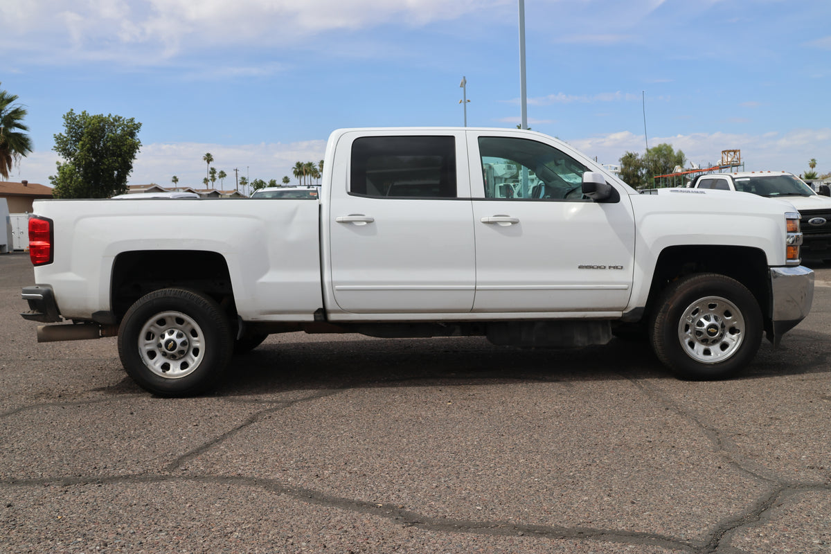 2018 Chevrolet Silverado 2500HD LT Diesel Pickup – Stock #0018