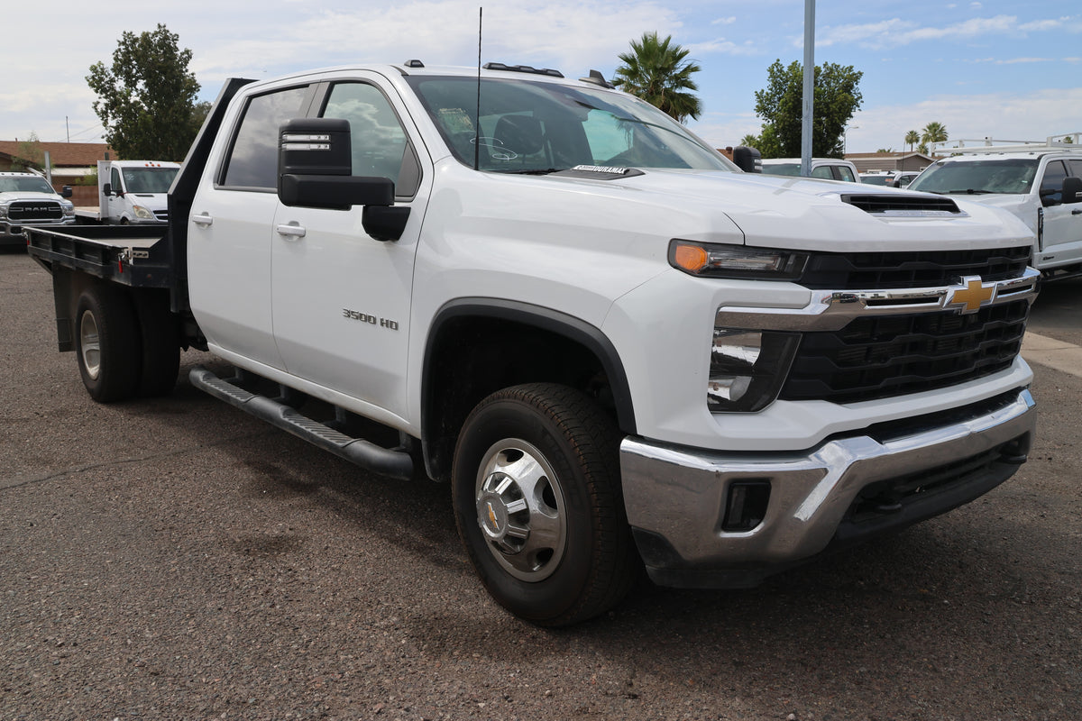 2024 Chevrolet Silverado 3500HD LT Diesel Flatbed – Stock #0030