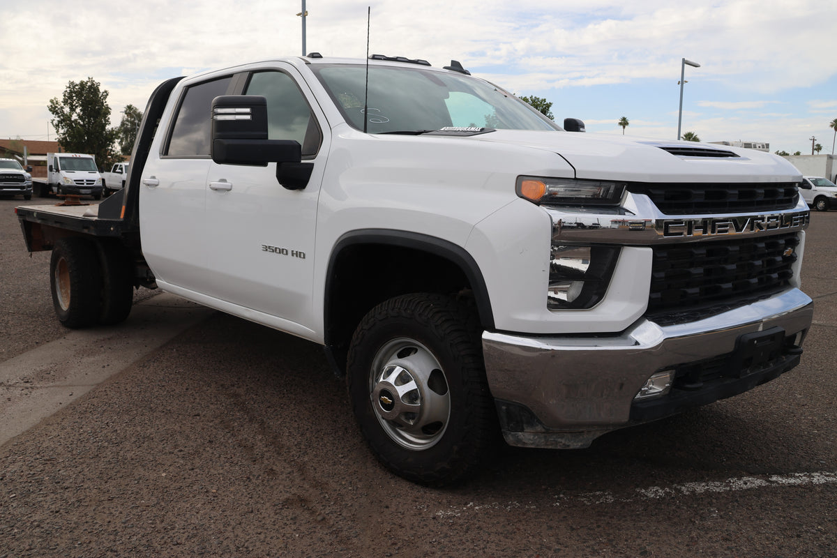 2022 Chevrolet Silverado 3500HD LT Diesel Flatbed – Stock #0031